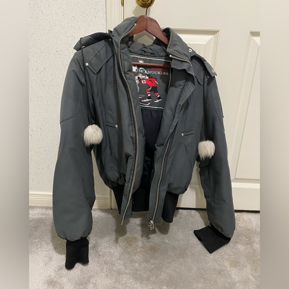 AUTHENTIC WOMENS MOOSE KNUCKLES JACKET